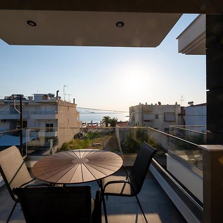 Blue Wave Luxury Suites Nea Iraklitsa Ruang foto